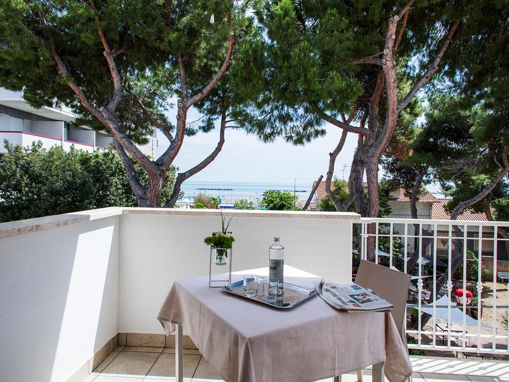 Mane Boutique Hotel ロゼート・デッリ・アブルッツィ エクステリア 写真